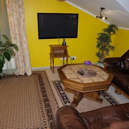 Hotel Green Smiltyne Panevėžys Екстериор снимка