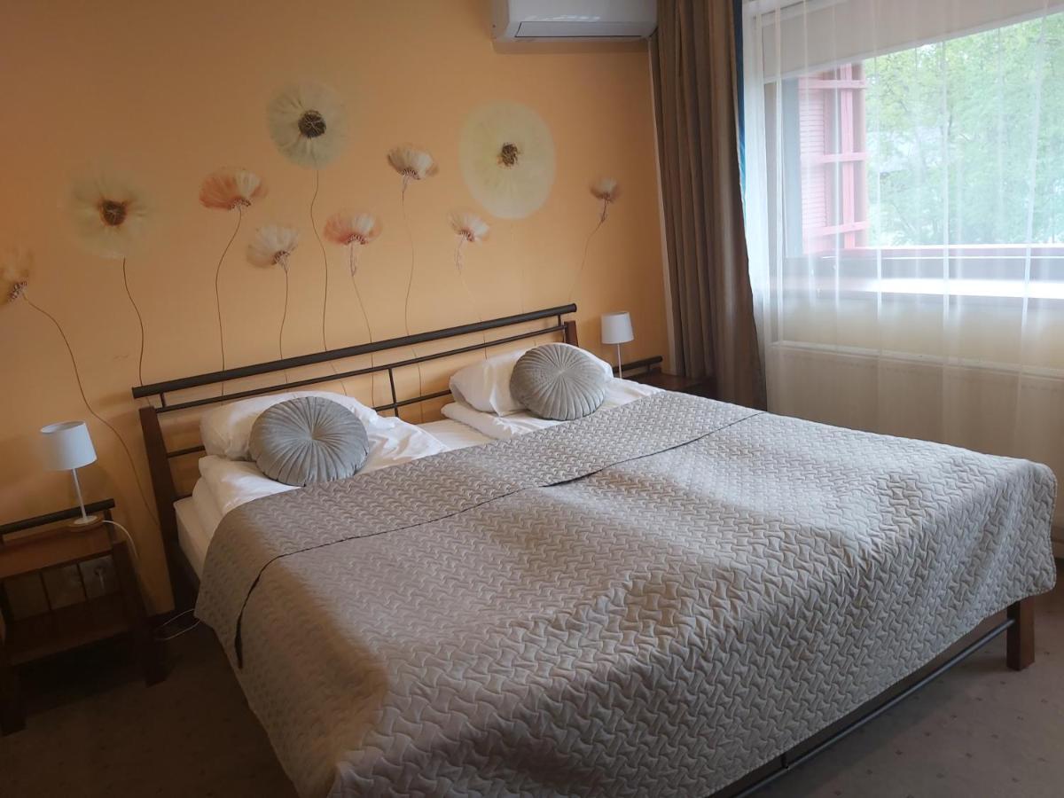 Hotel Green Smiltyne Panevėžys Екстериор снимка