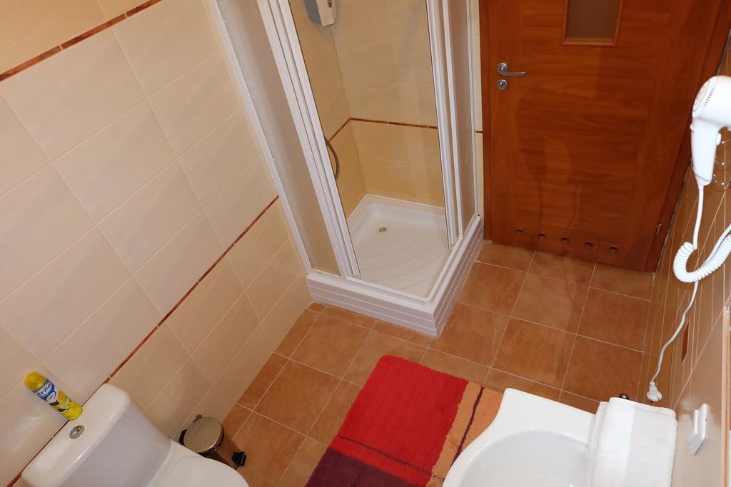 Hotel Green Smiltyne Panevėžys Стая снимка